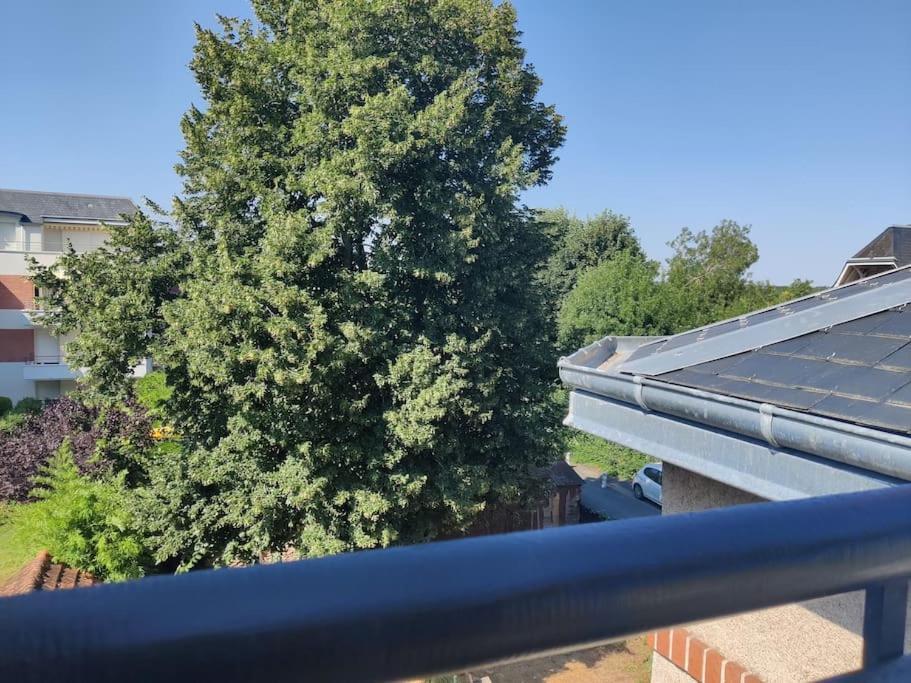 Bel Appart Renove Avec Terrasse Saint-Avertin Eksteriør bilde