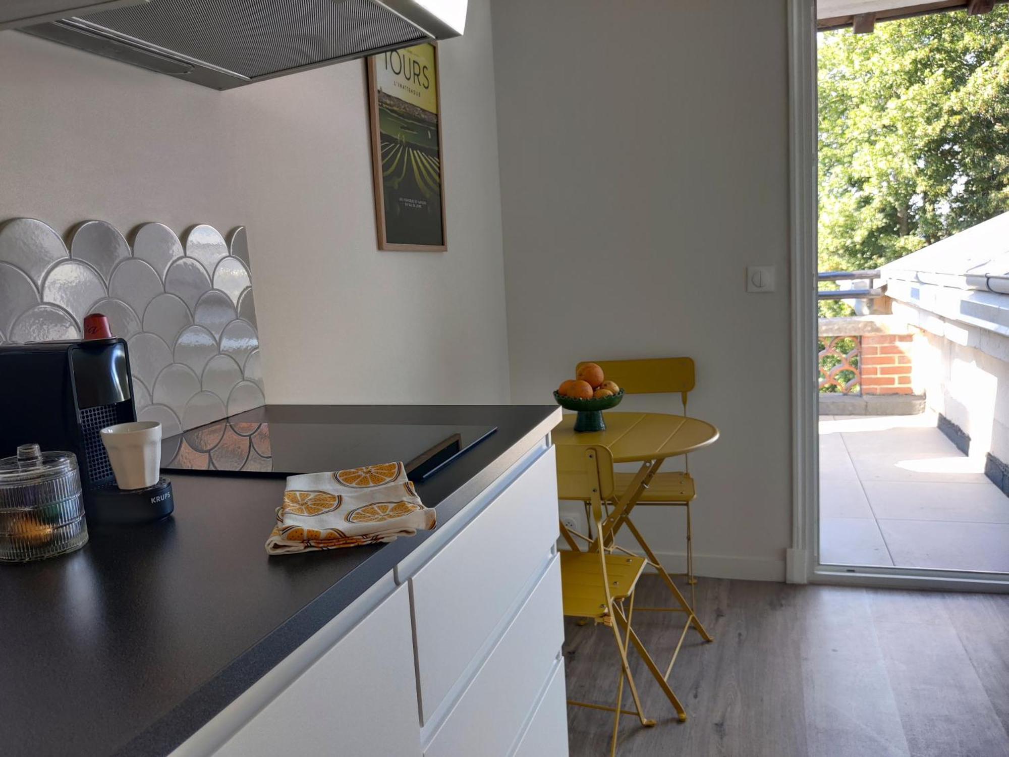 Bel Appart Renove Avec Terrasse Saint-Avertin Eksteriør bilde