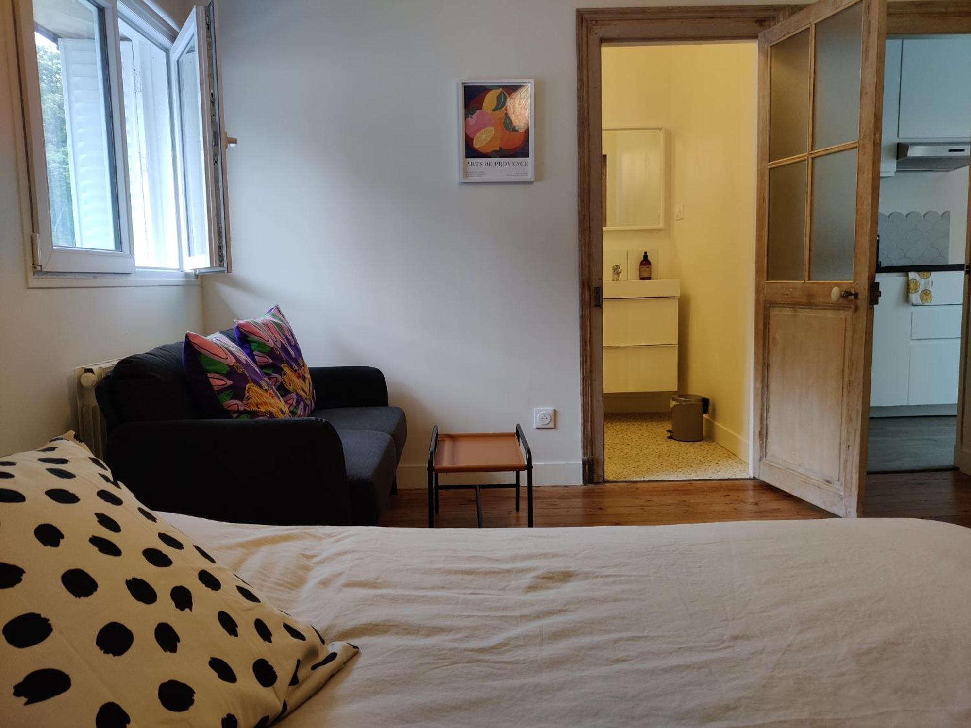 Bel Appart Renove Avec Terrasse Saint-Avertin Eksteriør bilde